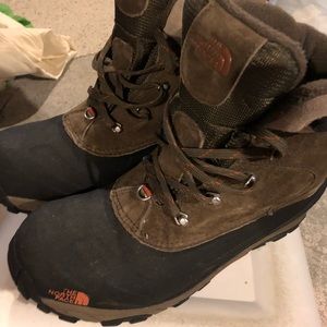 Men’s North Face boots